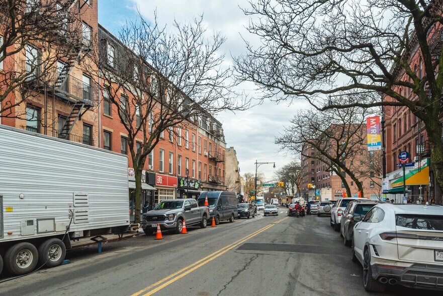 More Photos Of 417 Myrtle Ave, Brooklyn Apartments For Sale