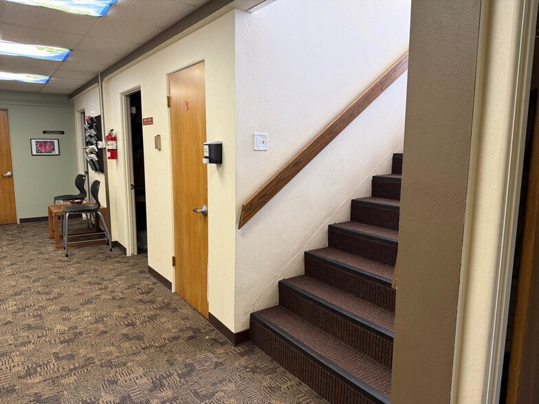 More Photos Of 1948 E Grand Ave, Laramie Office For Lease