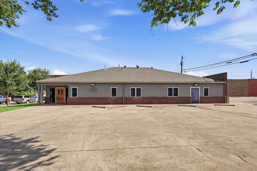 More Photos Of 1309 Washington Ave, Fort Worth Medical For Lease