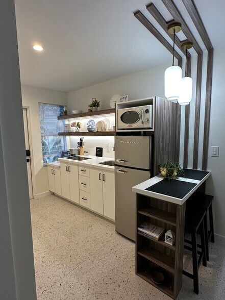 More Photos Of 351 NE 7th Ave, Delray Beach Apartments For Sale