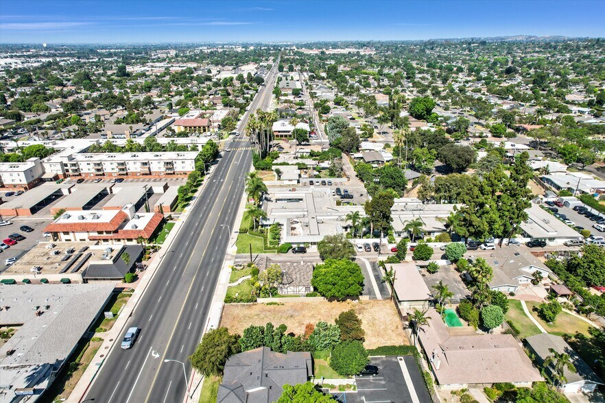 More Photos Of 1953 E Chapman Ave, Fullerton Medical For Sale