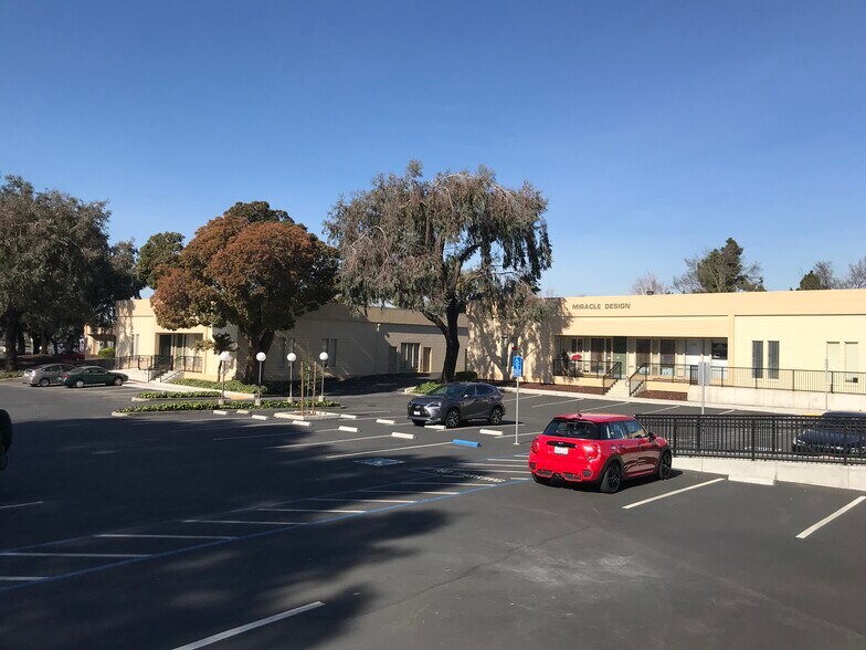 More Photos Of 26224-26232 Industrial Blvd, Hayward Unknown For Lease