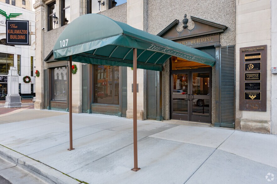 More Photos Of 107 W Michigan Ave, Kalamazoo Office For Lease