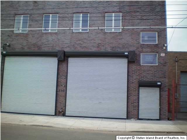 More Photos Of 210 Grandview Ave, Staten Island Warehouse For Lease
