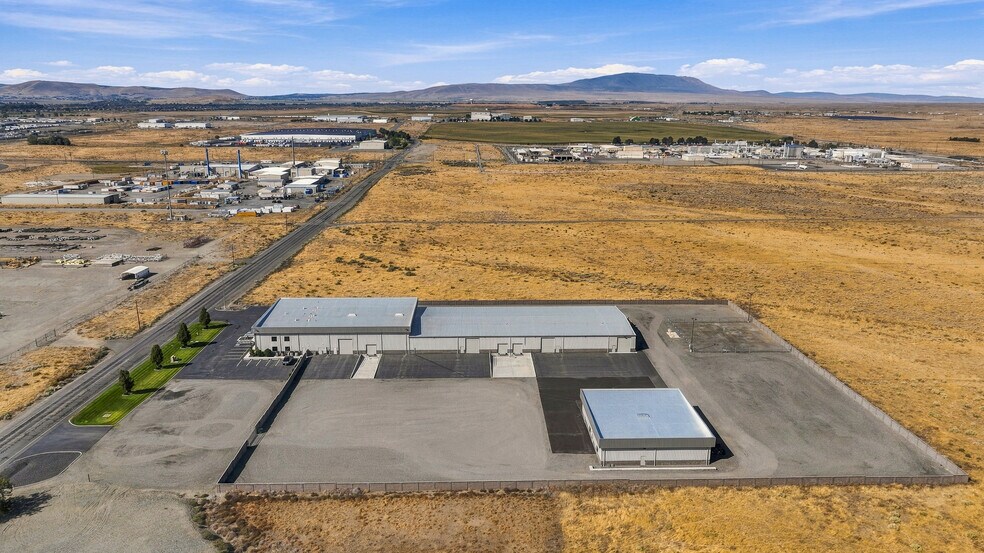 More Photos Of 1440 Battelle Blvd, Richland Manufacturing For Sale