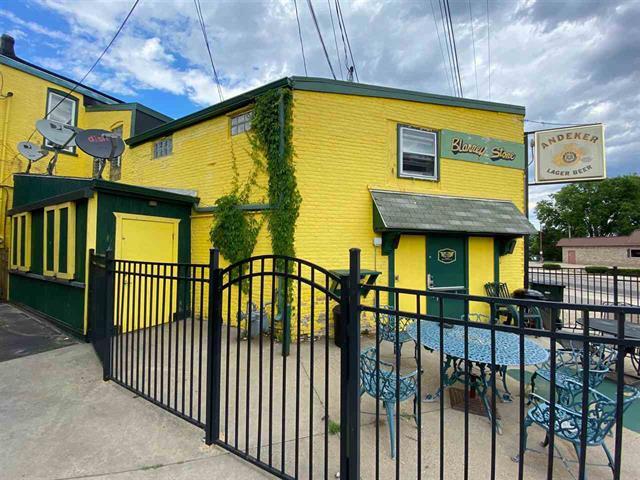 More Photos Of 220 W Wisconsin St, Portage Storefront Retail Residential For Sale