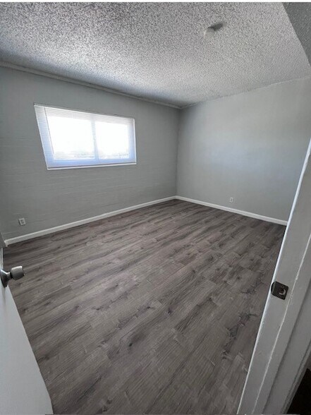 More Photos Of 2213 Sunrise Ave, Las Vegas Apartments For Sale