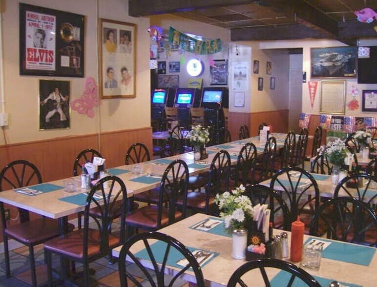 More Photos Of 3605 Fairhaven Ave, Baltimore Restaurant For Sale