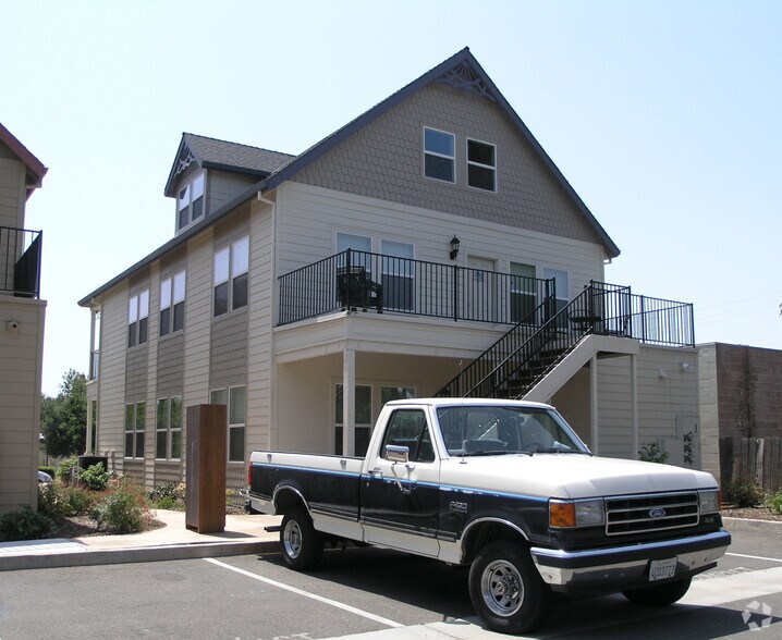 More Photos Of 312 Natoma St, Folsom Office Residential For Lease