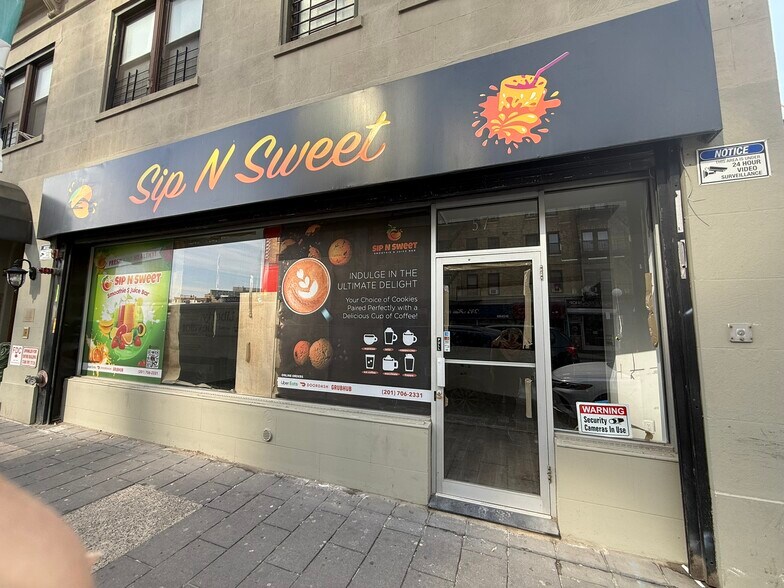 More Photos Of 57 Sip Ave, Jersey City Apartments For Lease