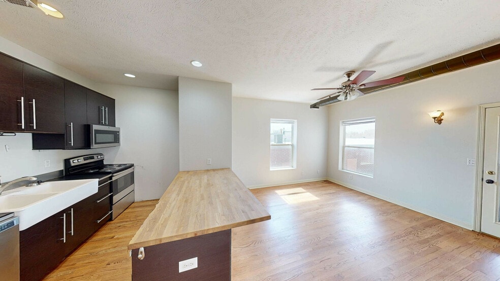 More Photos Of 1317 Park Ave, Omaha Apartments For Sale