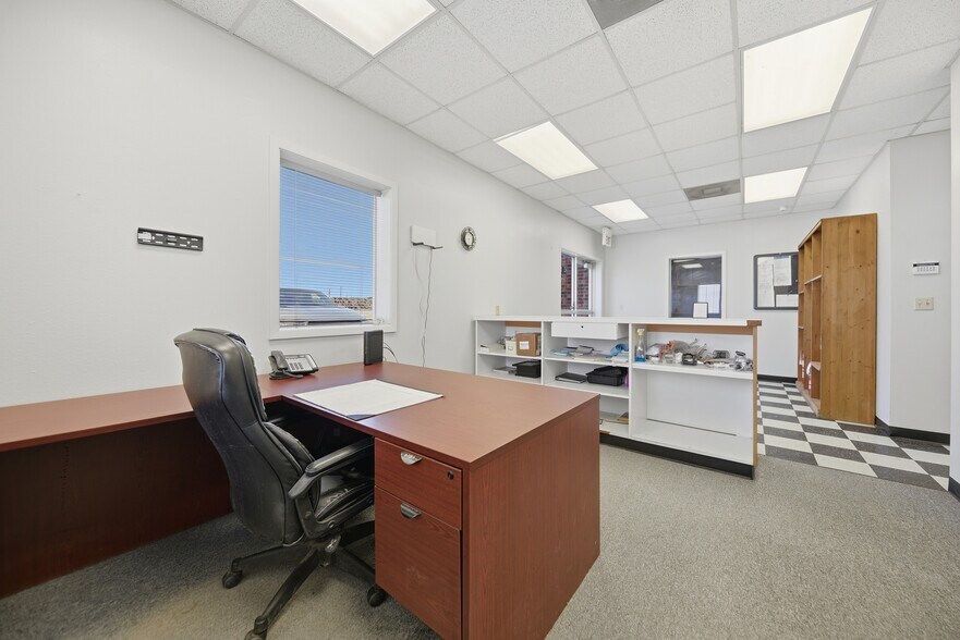 More Photos Of 1140 Finfeather Rd, Bryan Industrial For Sale