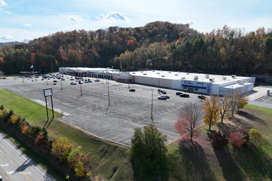 More Photos Of 344 N Mayo Trl, Paintsville Storefront For Sale