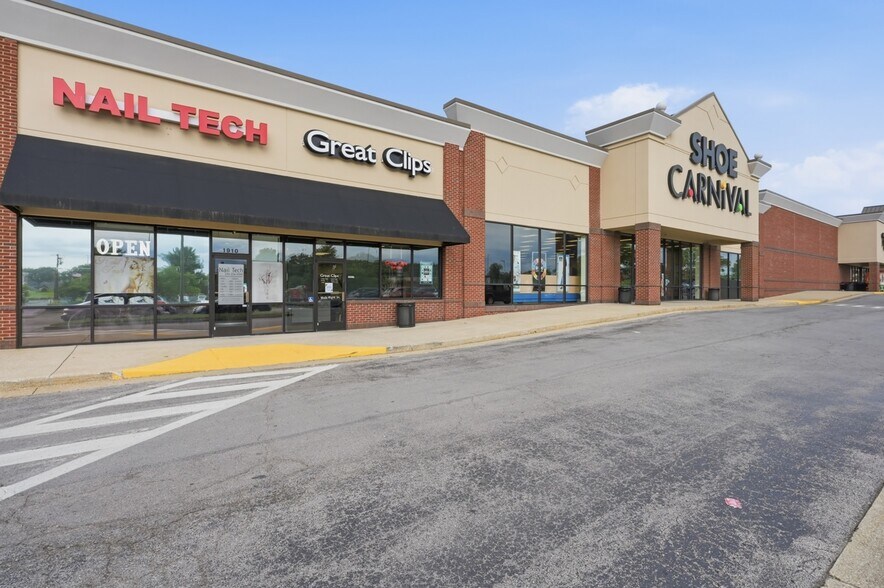 More Photos Of 1900 N Dixie Hwy, Elizabethtown Unknown For Lease
