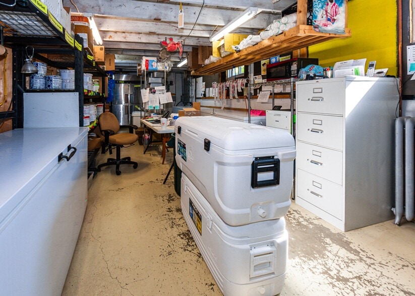 More Photos Of 1276 Surry Rd, Surry Freestanding For Sale