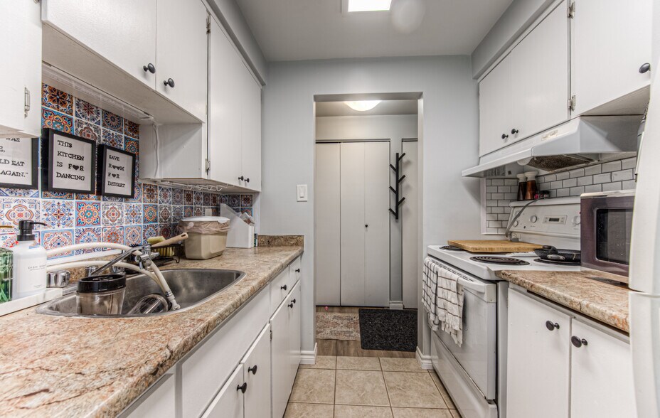 More Photos Of 15 Killdeer Rd, Elmira Apartments For Sale