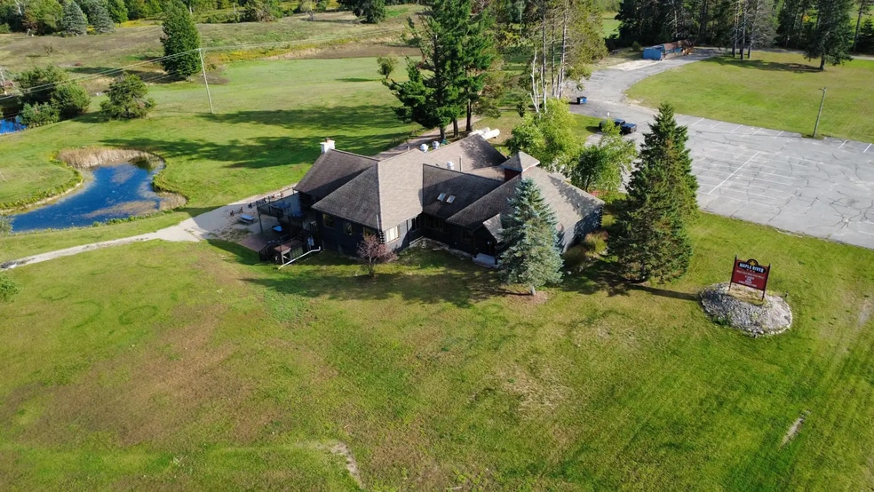 More Photos Of 3459 S US Highway 31, Brutus Bar For Sale