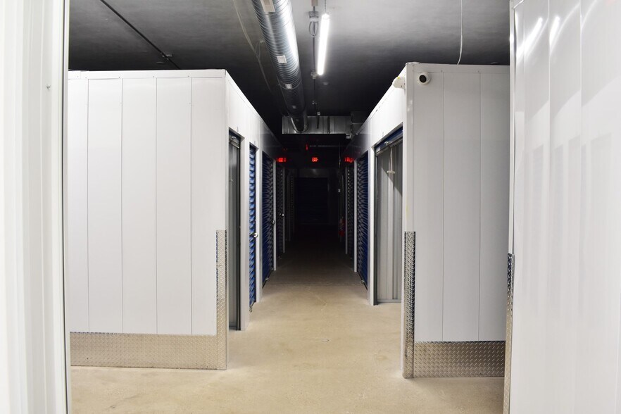 More Photos Of 314 W Milwaukee St, Janesville General Retail For Sale