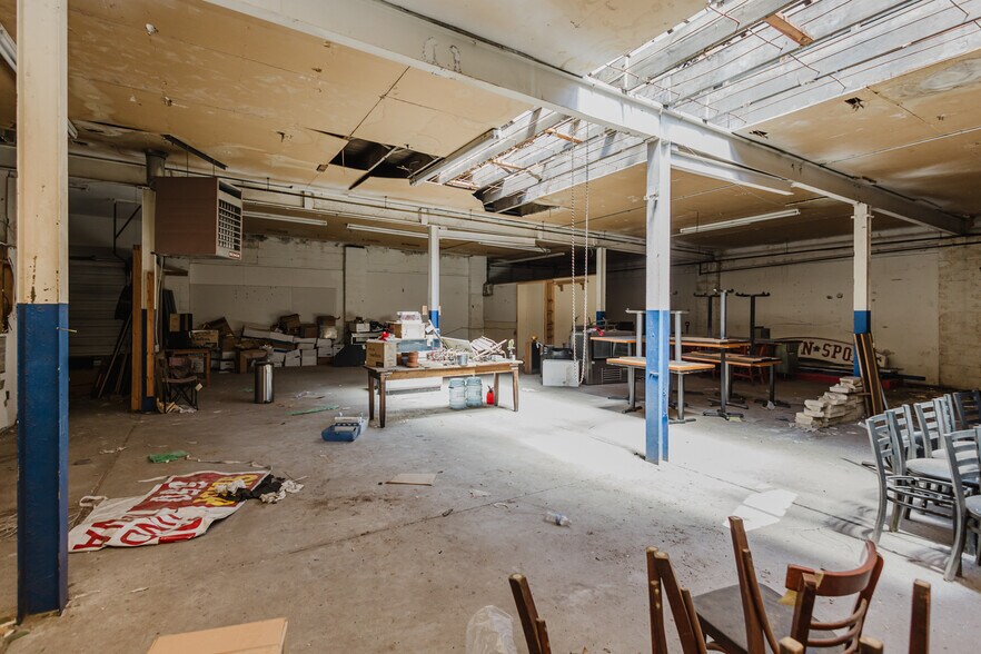 More Photos Of 470 N Seneca St, Wichita Warehouse For Sale