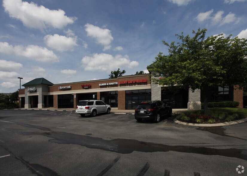 More Photos Of 1800 Carothers Pky, Brentwood Storefront For Lease
