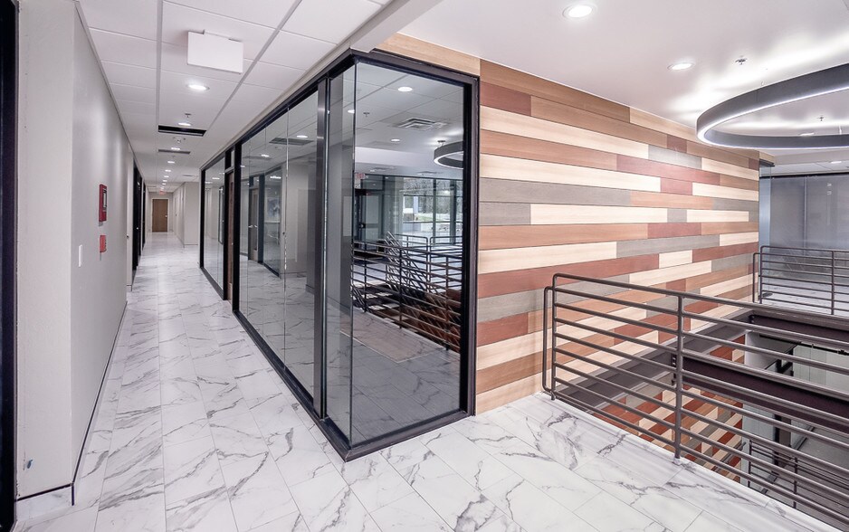 More Photos Of 200 N Bryant Ave, Edmond Medical For Lease