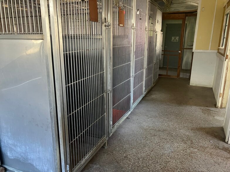 More Photos Of 4265 US Highway 17 N, Brunswick Medical For Sale