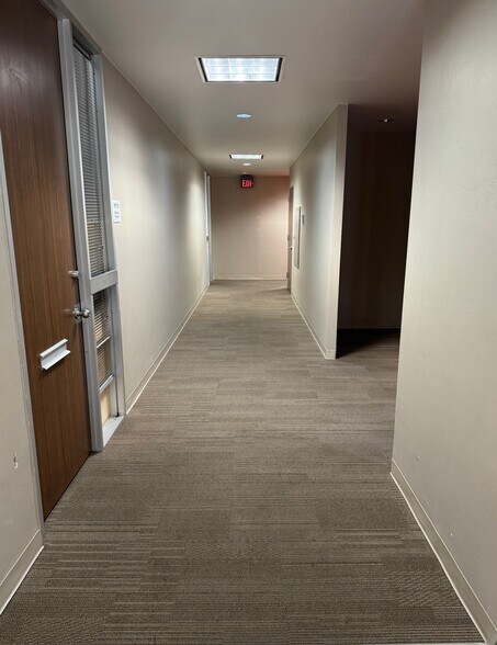 More Photos Of 2607 Walnut Hill Ln, Dallas Office For Lease