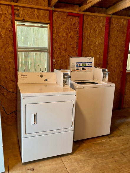 More Photos Of 3600 Reading St, Bacliff Manufactured Housing Mobile Home Park For Sale