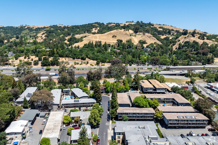 More Photos Of 1038 2nd St, Lafayette Apartments For Lease