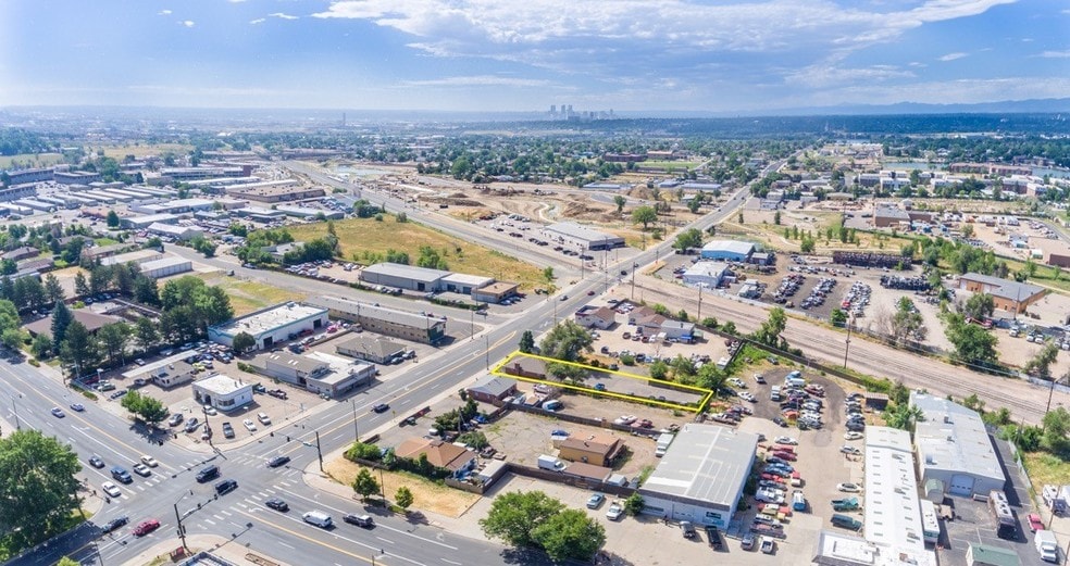 More Photos Of 7145 Lowell Blvd, Westminster Office For Lease
