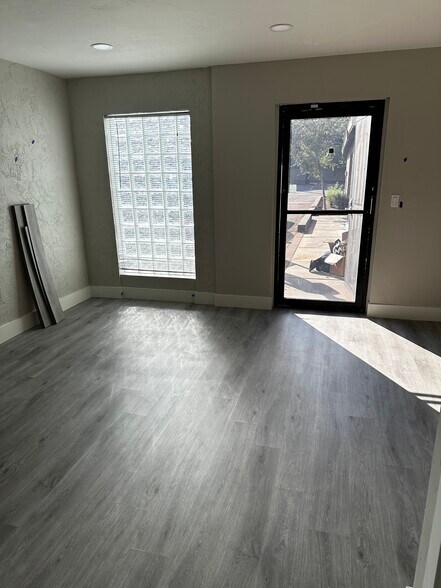 More Photos Of 332 E Thomas Rd, Phoenix Office For Lease