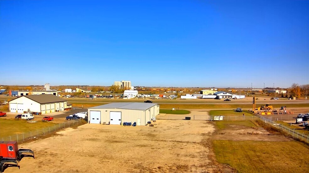 More Photos Of 6220 E Highway 2, Minot Service For Lease