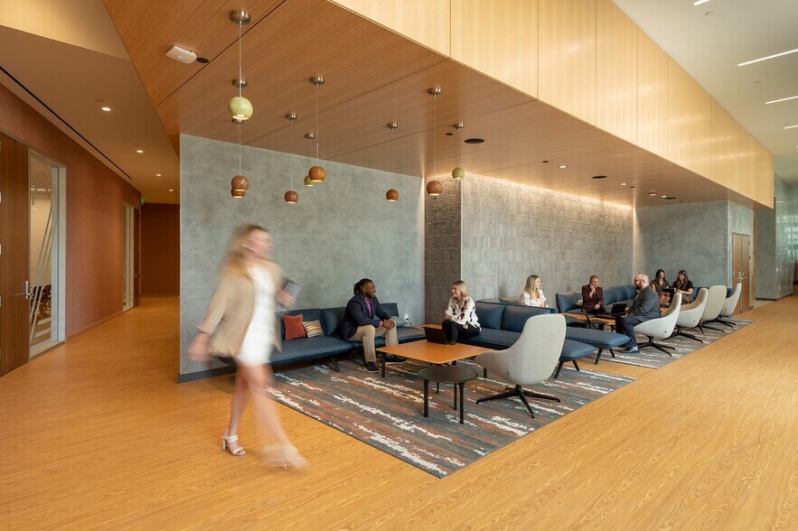 More Photos Of 1500 Solana Blvd, Westlake Office For Lease