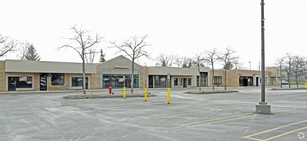 More Photos Of 29649-29999 Northwestern Hwy, Southfield Unknown For Lease