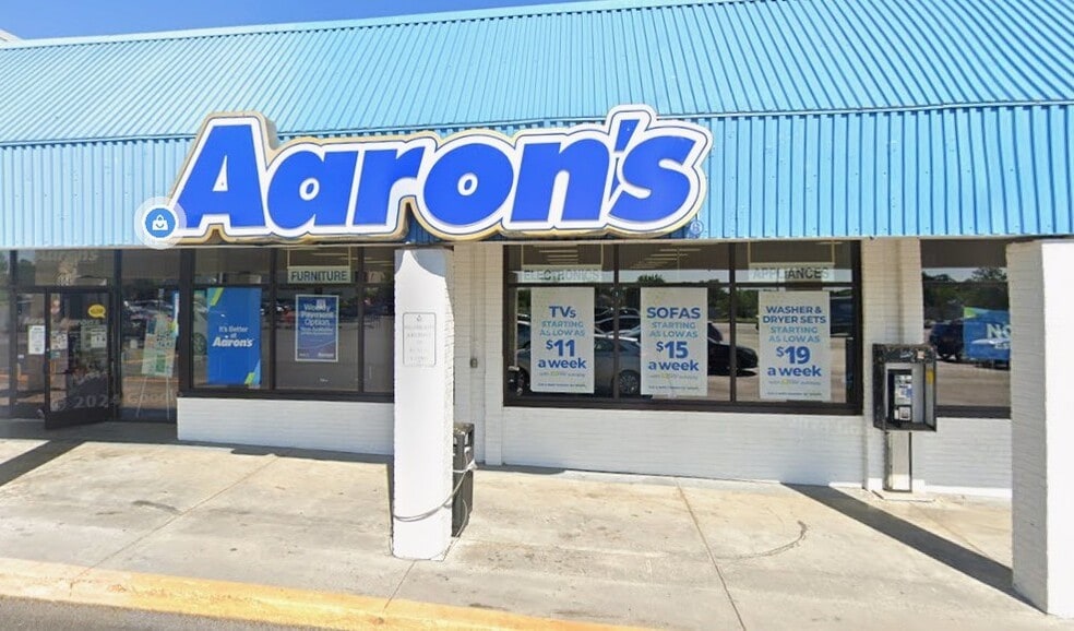 Primary Photo Of 804 Berryville Ave, Winchester General Retail For Lease