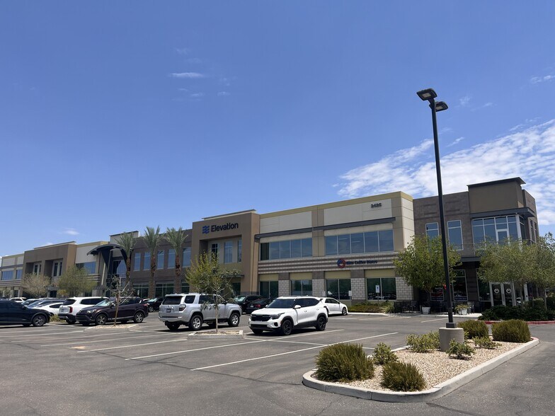 More Photos Of 2425 S Stearman Dr, Chandler Office For Lease