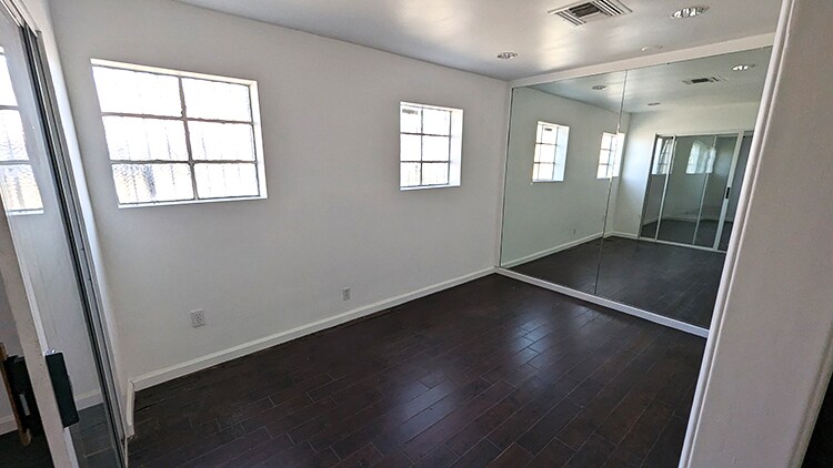 More Photos Of 14432-14434 Gilmore St, Van Nuys Medical For Sale