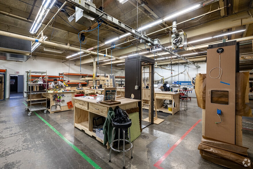 More Photos Of 150 Knotter Dr, Cheshire Manufacturing For Sale