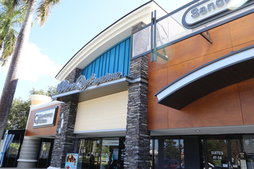 More Photos Of 4400 N Federal Hwy, Boca Raton General Retail For Lease