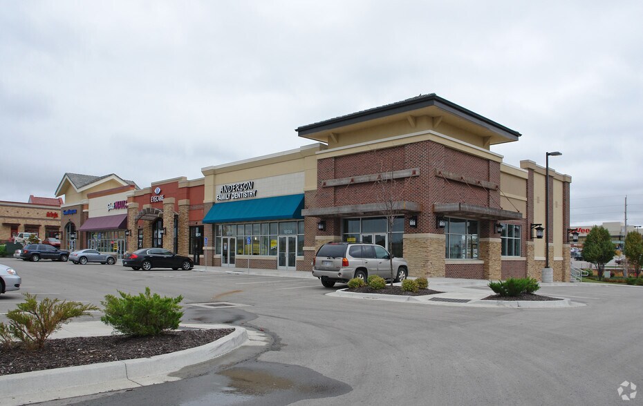 Primary Photo Of 18110-18134 W 119th St, Olathe General Retail For Lease