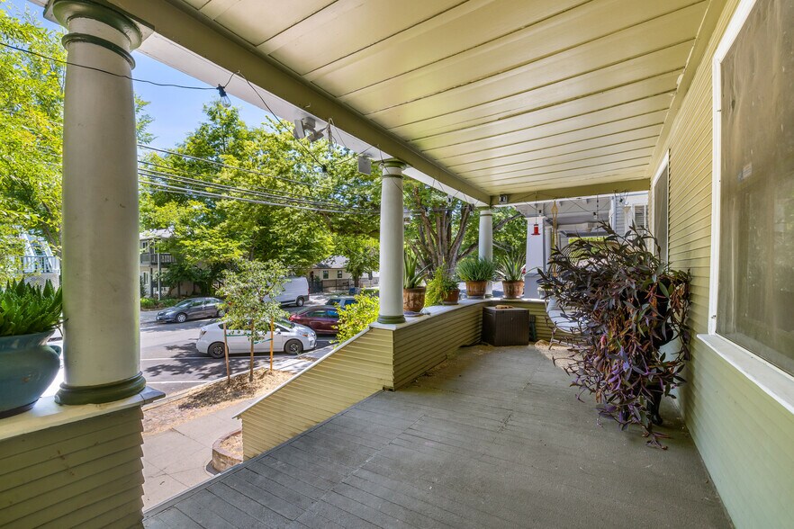 More Photos Of 1416 22nd St, Sacramento Apartments For Sale