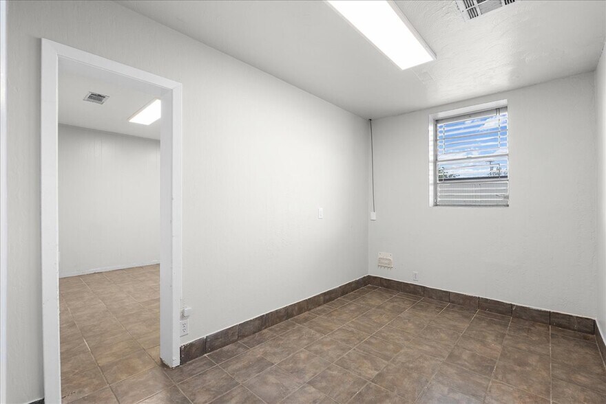 More Photos Of 230 Highway 146 S, Texas City Auto Dealership For Sale