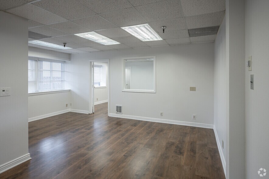 Photo of 2nd Floor Ste 446