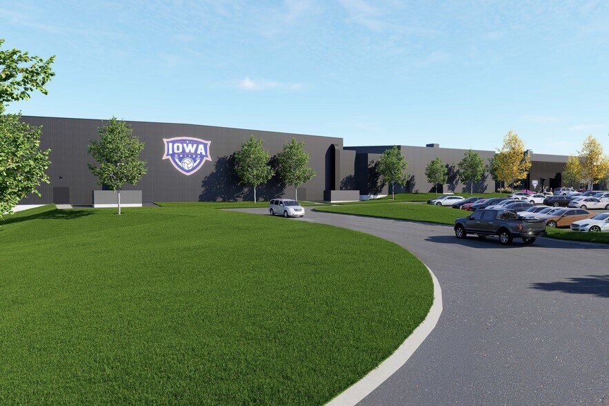More Photos Of 2510 N Dodge St, Iowa City Office For Lease