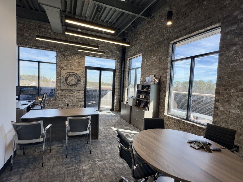 More Photos Of 11520 Davis Dr, Alpharetta Office For Lease