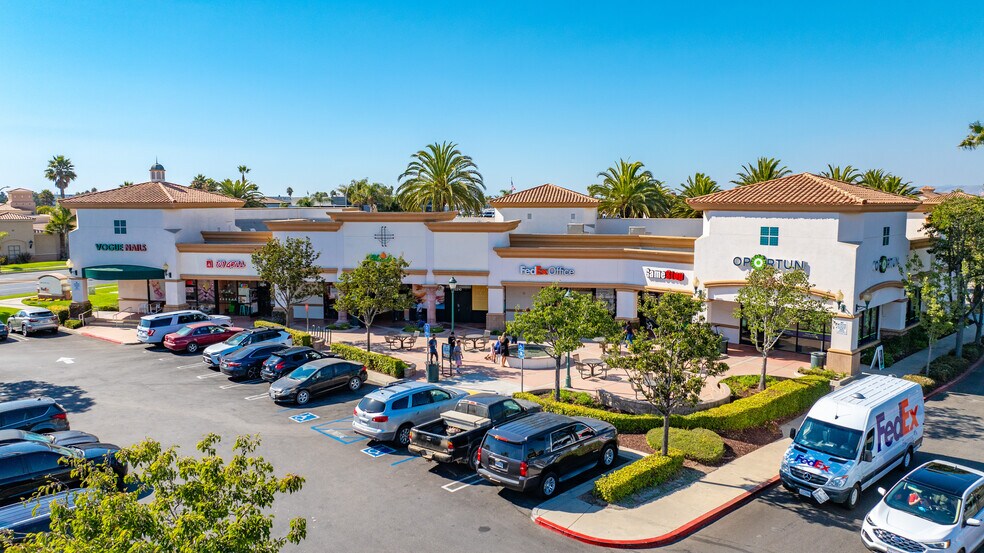 More Photos Of 2104-2364 S Bradley Rd, Santa Maria Unknown For Lease