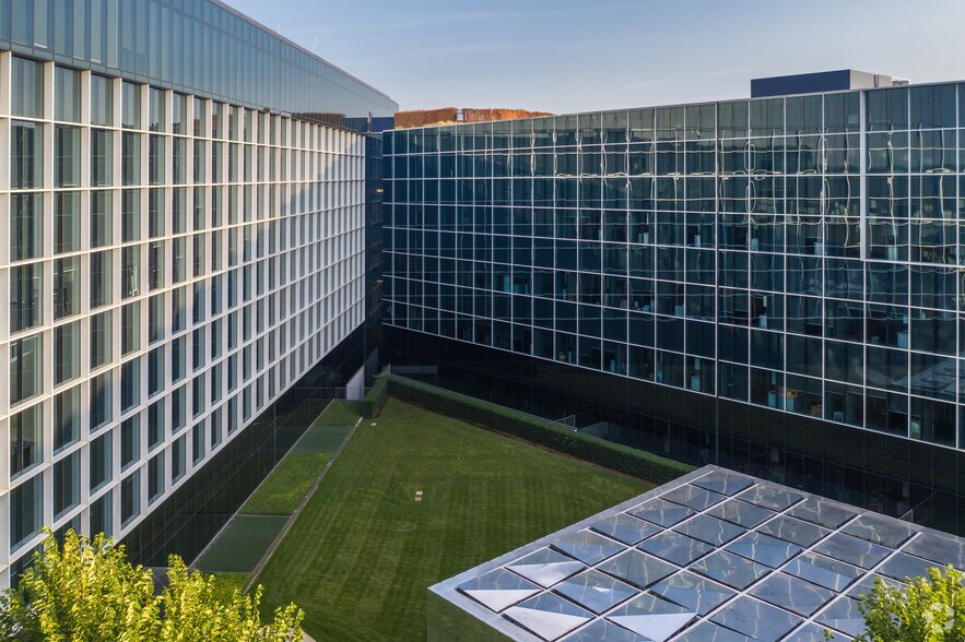 More Photos Of 6200 NW Classen, Oklahoma City Office For Lease