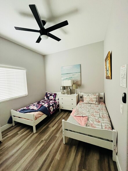 More Photos Of 8030 Lapis Harbor Ave, Las Vegas Healthcare For Sale