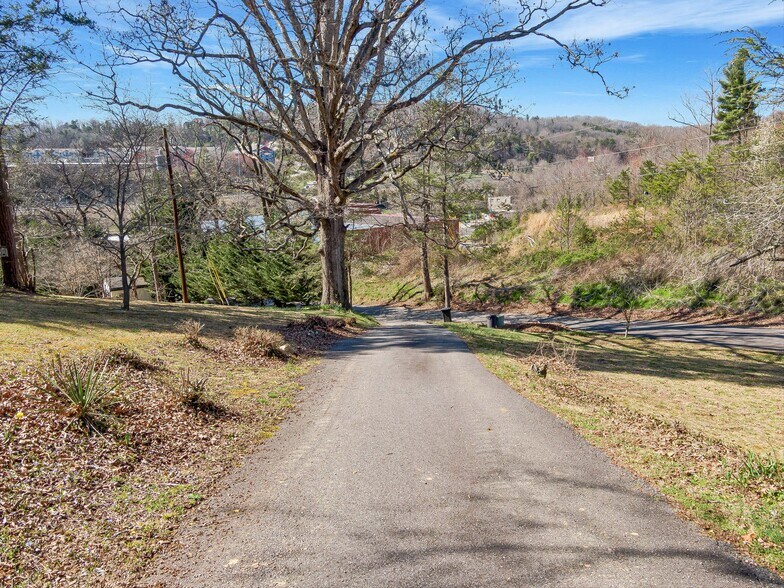 More Photos Of 103 Weaverville Rd, Asheville Land For Sale