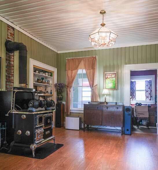 More Photos Of 15682 Highway 395, Lakeview Land For Sale